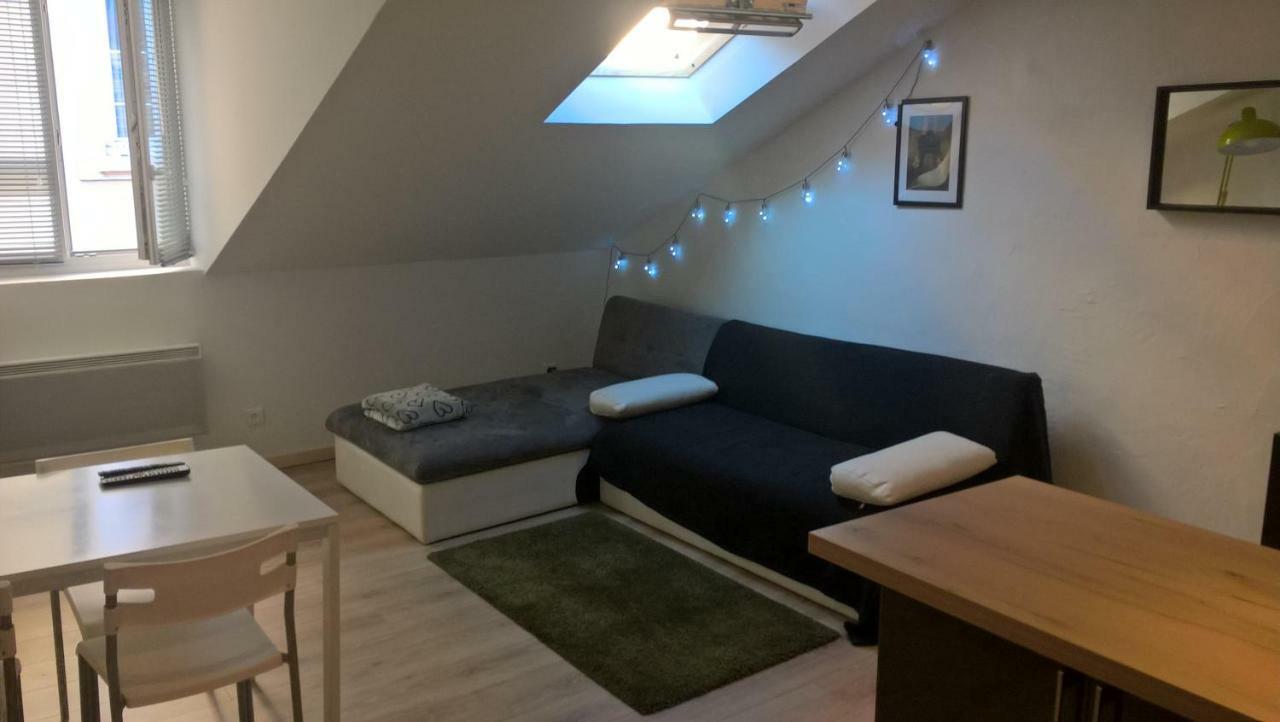 Rent4night Europole Grenoble