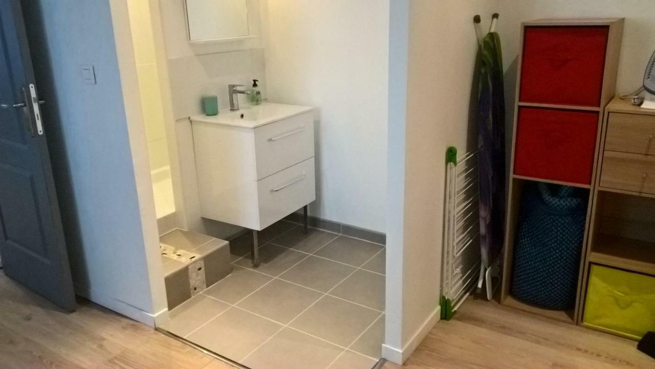 Rent4night Europole Appartement *
